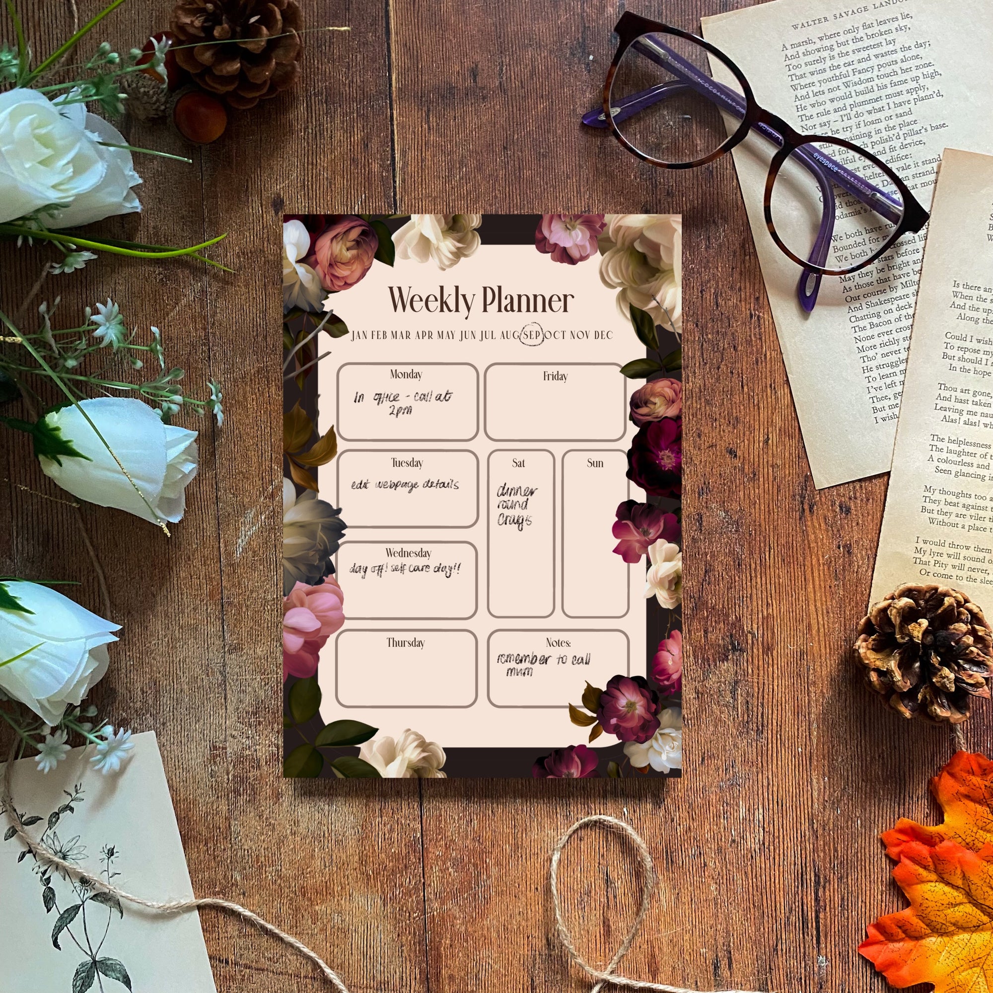 Dark Romance Weekly Planner