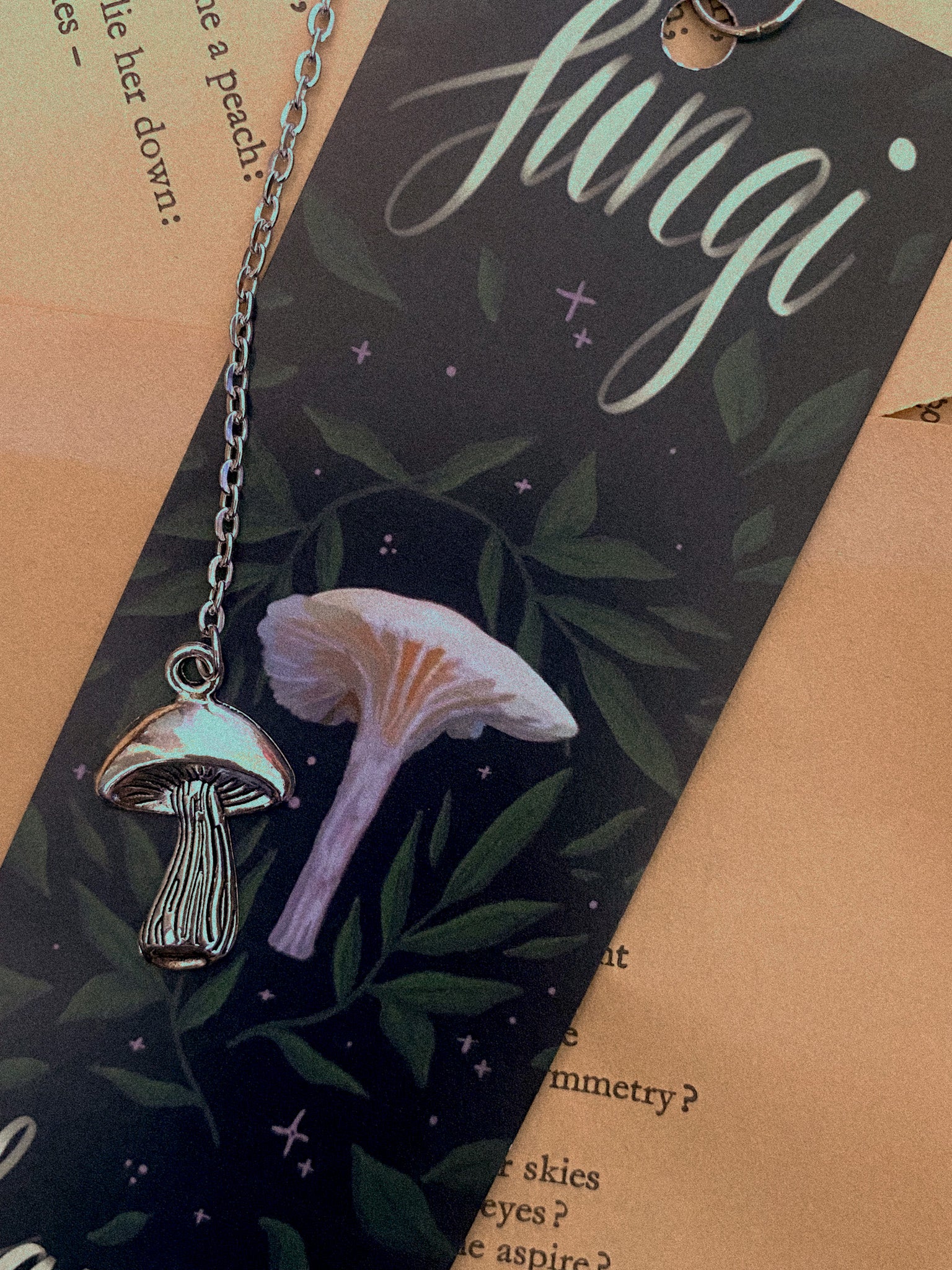 Fungi Fanclub - Chain Bookmark