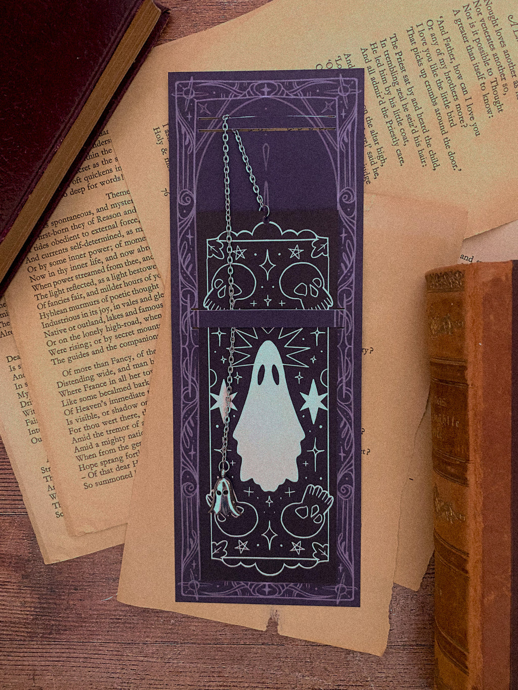 Ghosty - Chain Bookmark