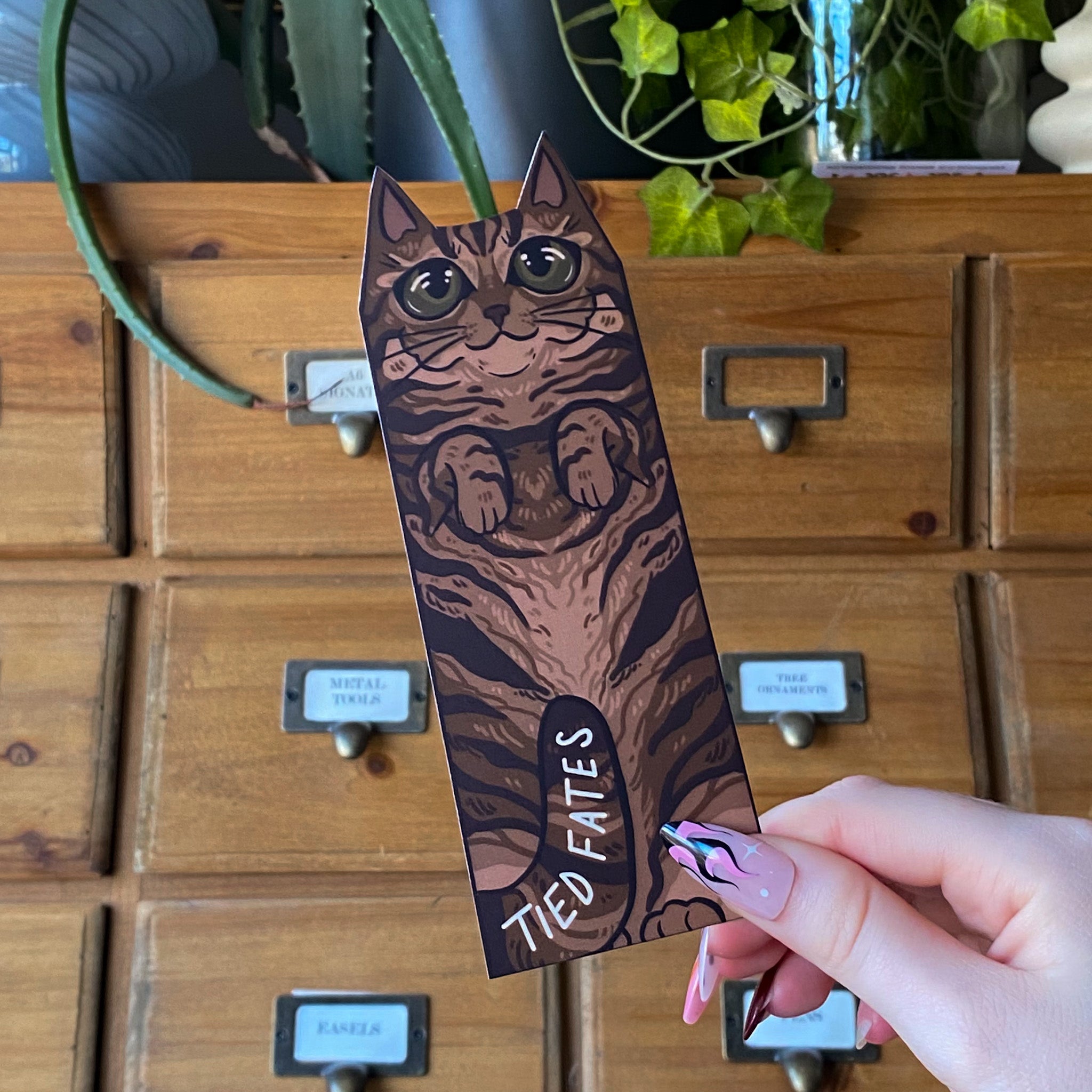 Full Tabby Cat Familiar Bookmark