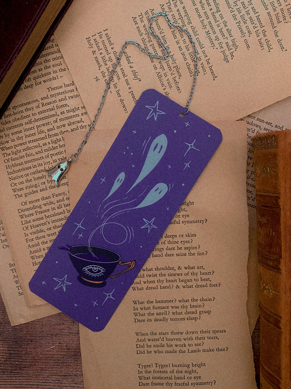 Tea Cup - Chain Bookmark